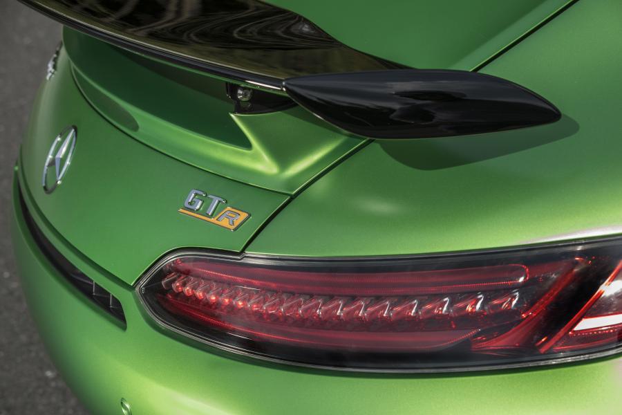 Детали экстерьера Mercedes-AMG GT R (C190) 2017 года  (WW) (фото 7 из 11)